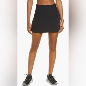 Nike Women's Bliss Luxe Training Skort